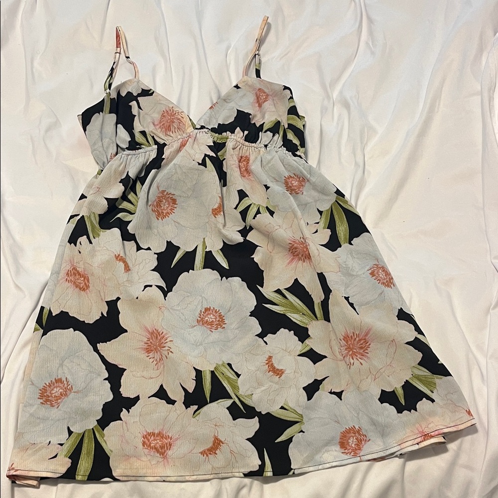 Forever 21 Floral Mini Dress - Black and White